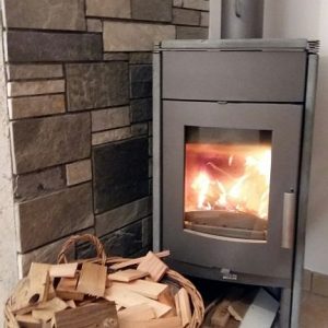 Dänischer Ofen im Wohnraum